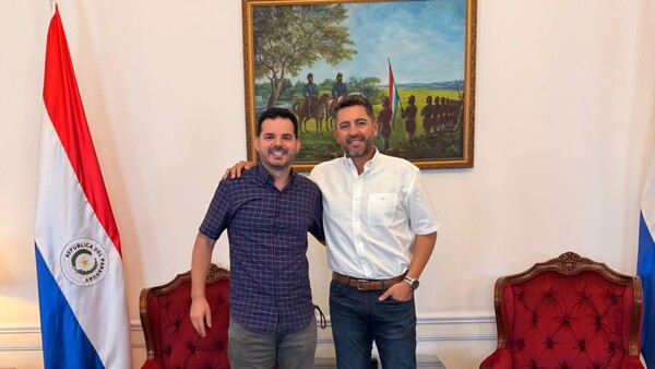 Antes de que Peña vuelva, Alliana designa a ex viceministro de Salud como consejero de la EBY