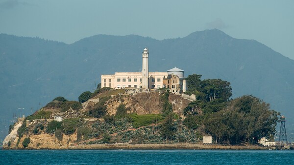 Cárcel de Alcatraz: Ícono del cine y "hogar" de criminales famosos, reabrirá sus puertas