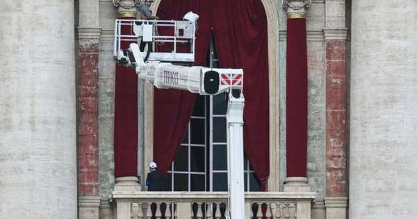 La Nación / Todos los cardenales ya están en Roma para el inicio del cónclave