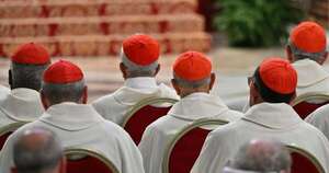La Nación / Cónclave: ¿qué son los cardenales y por qué eligen al papa?