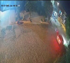 (Video) Denunció a su vecino, dice que le chocó y no se hizo cargo