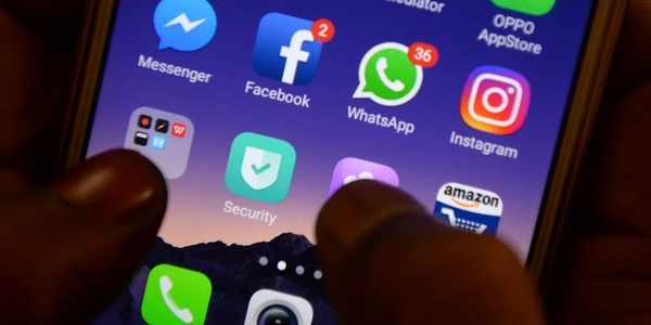 Nueva Zelanda busca prohibir que menores accedan a redes