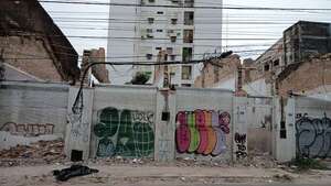 Municipalidad de Asunción interviene edificios abandonados y demoran a seis personas  - Nacionales - ABC Color