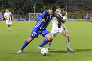Versus / Luqueño se juega su última bala en la Copa Sudamericana 2025