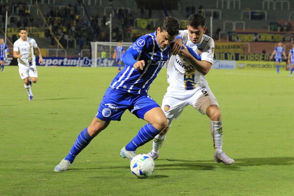 Versus / Luqueño se juega su última bala en la Copa Sudamericana 2025