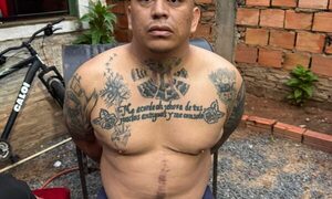 Detienen a tres hombres e incautan evidencias tras allanamiento en busca de presuntos miembros del “Clan Rotela”