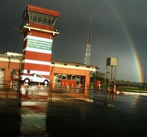 Aeropuerto de Encarnación será internacional de forma permanente a partir del 7 de agosto - .::Agencia IP::.