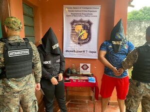 Allanan vivienda en Encarnación y detienen a pareja con supuesta cocaína tipo crack