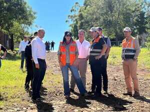 Hinterleitner acompañó recorrido de Ministras al Hospital General de Itapúa y tramo a Puerto Campichuelo