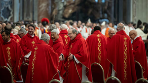 Cardenales se aíslan desde hoy para iniciar el Cónclave - Noticiero Paraguay