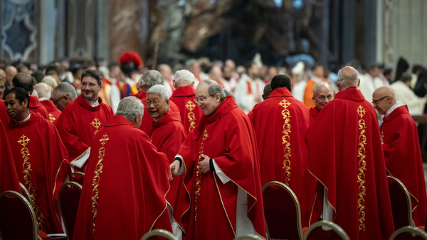 Cardenales se aíslan desde hoy para iniciar el Cónclave - Noticiero Paraguay