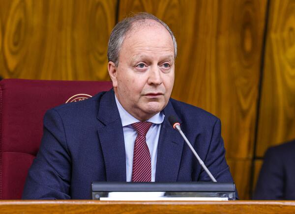 Carlos Fernandez Valdovinos: “Las condiciones son muy favorables para tener un combustible un poco más barato” - MarketData