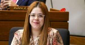 Diario HOY | Diputada niega haber intervenido tras incautación de cheques a su madre
