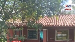 Se desplomó parte del techo de una escuela rural en Caaguazú