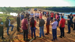 Alto Paraná: Dos localidades vecinas claman por asfaltado