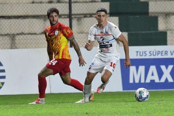 Tiago Caballero, resta por suspensión en Nacional - Nacional - ABC Color