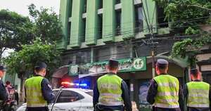 La Nación / En dos intervenciones para recuperar edificios abandonados de Asunción demoran a 12 personas