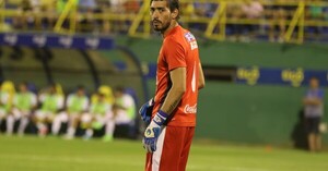 La presentación de Vargas al estilo "El señor de los Cielos" revive los nexos del jugador con el narco