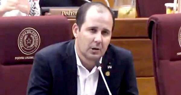 La Nación / Investigación a los Pereira Rieve duerme hace 3 años en Fiscalía