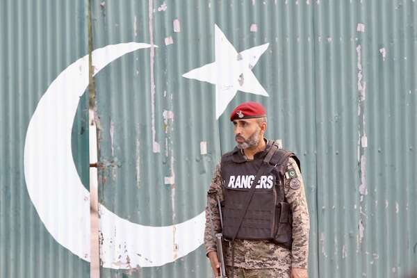 Pakistán cuenta 26 civiles muertos tras ataques con misiles de la India - Mundo - ABC Color