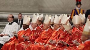 Cardenales celebran misa previa al cónclave para elegir al nuevo papa - Unicanal