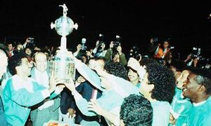 (VIDEO) ¡Hijo de Pablo Escobar desmiente que su túa influyó en la final de la Libertadores que perdió Olimpia!