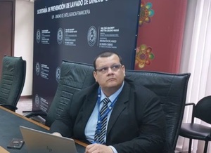 IPS aplica criterios dispares ante funcionarios imputados