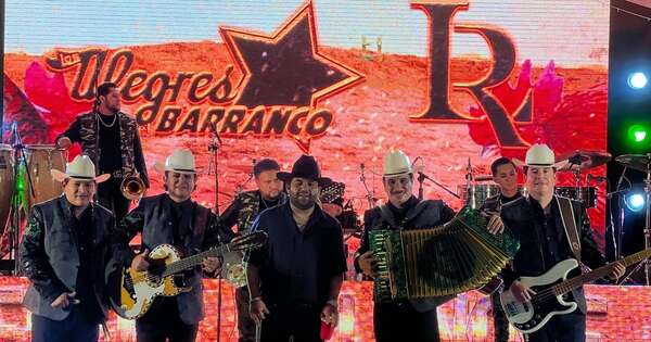 La Nación / Acusan a banda de narcocorridos por “apología del delito”