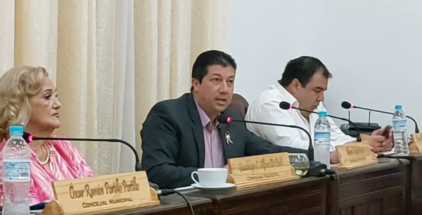 Bancada colorada rechazó rendición de Magín Benítez