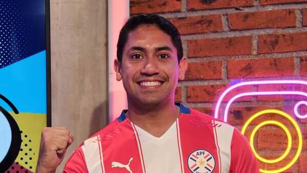 Joel Sandino: "El periodista cantor nunca se fue"