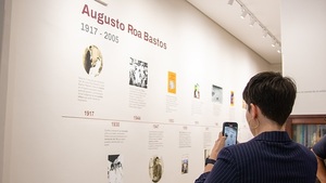 Un espacio que guarda el 芦legado vivo禄 de Augusto Roa Bastos abre sus puertas en Asunci贸n