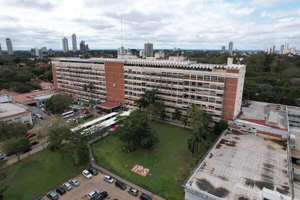 En IPS denuncian presunta negligencia médica que derivó en muerte de un bebé - Nacionales - ABC Color