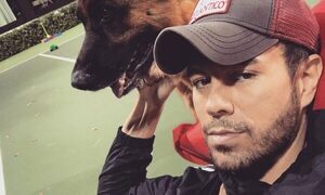 Enrique Iglesias cumple 50 años y anuncia su regreso a España después de seis años