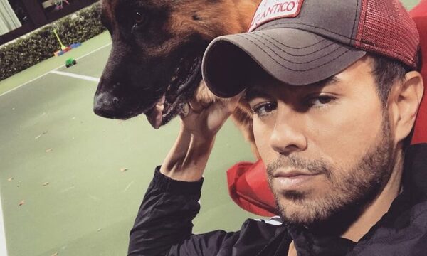 Enrique Iglesias cumple 50 años y anuncia su regreso a España después de seis años