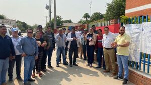 Casadeños llegan a Asunción para reclamar transferencia de fondos