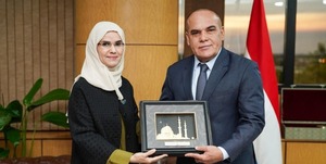Presidente del Congreso recibió a embajadora de Emiratos Árabes y fue invitado a visita oficial - ADN Digital