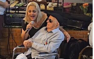 ¡Mañamí… su ex nuera la cantó a Quemil Yambay en su cena benéfica!