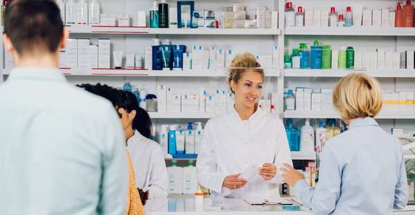Senado regula el ejercicio profesional de los farmacéuticos - Política - ABC Color