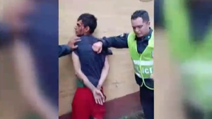 A un mes de salir de la cárcel, Policía Nacional lo detiene con moto robada y arma