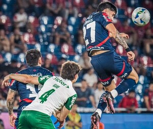 Cerro cae ante Palmeiras en la Olla pero sigue segundo con ventaja sobre Cristal que batió a Bolivar en Lima
