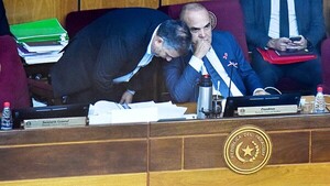 Cartismo niega falta de cuórum y acusa a Lilian de tener apoyo
