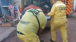 Madre e hija terminan gravemente heridas tras un aparente intento de feminicidio - Noticiero Paraguay