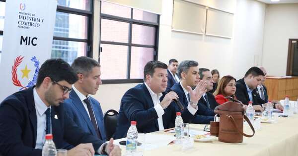 Diario HOY | Analizan dar créditos para impulsar las industrias