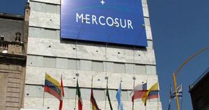 La Nación / Crisis arancelaria debe llevar a Europa a negociar con el Mercosur, dice ministro