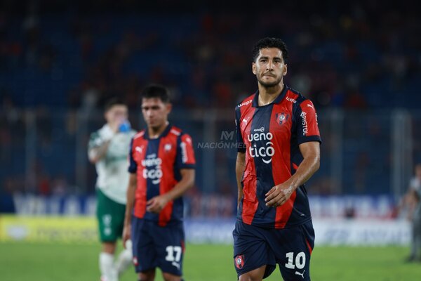 Versus / "Cecilio Domínguez a pesar de llegar diezmado quiso jugar"