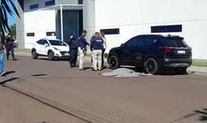 Abogado es asesinado cuando buscaba a sus hijos de la escuela - Noticiero Paraguay