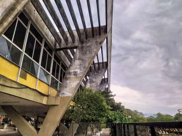 Día de la Madre sin madres: lo que dice un colegio sobre su particular festejo - Nacionales - ABC Color