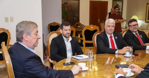 La disidencia advierte que el cartismo busca condicionar las candidaturas y presiona al TSJE