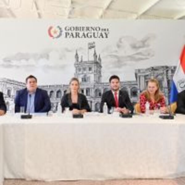 Comisión Nacional de Primera Infancia: “Coloca al niño como sujeto de derecho que debemos cuidar y proteger” :: Presidencia de la República del Paraguay