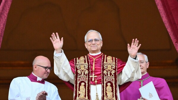 El papa León XIV dio la indulgencia plenaria al mundo
